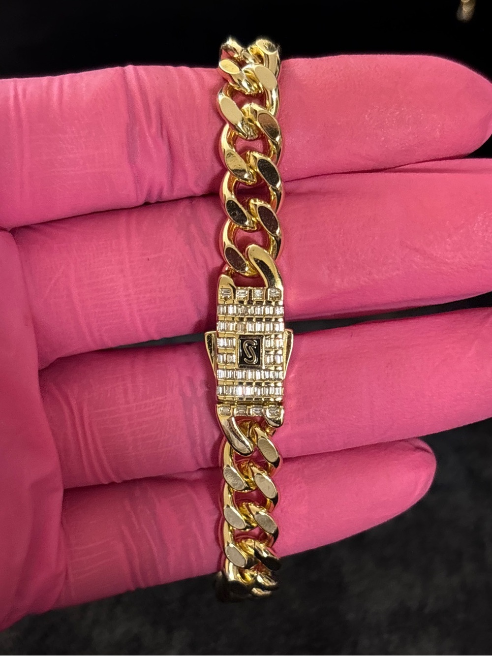 8.3mm Yellow Gold Cuban Link Bracelet 8 in. - Picture 8 of 10